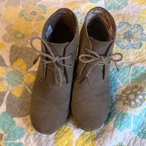 Toms Wedges
